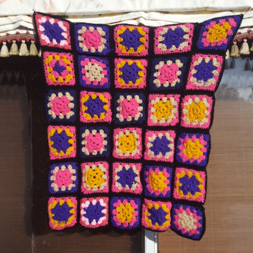 Psychedelic throw